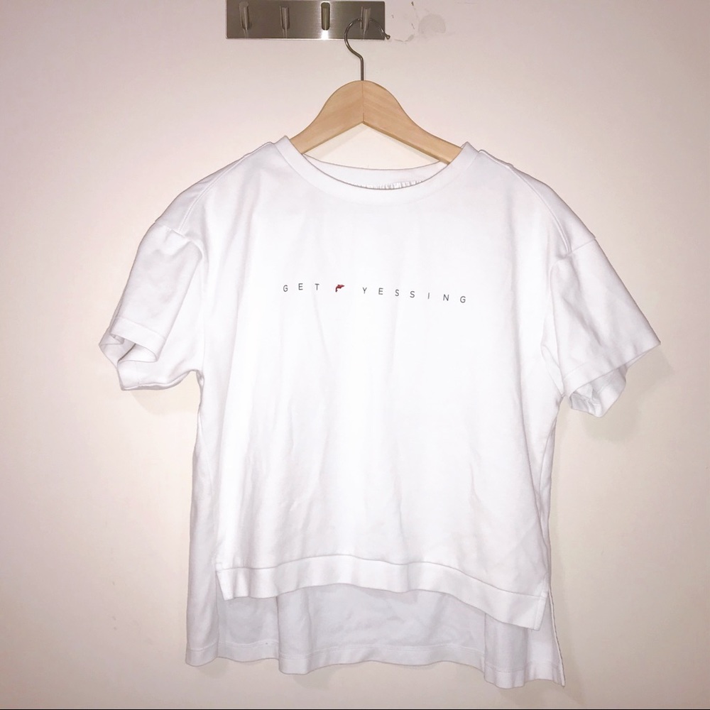 T shirt - Picture 2 of 4